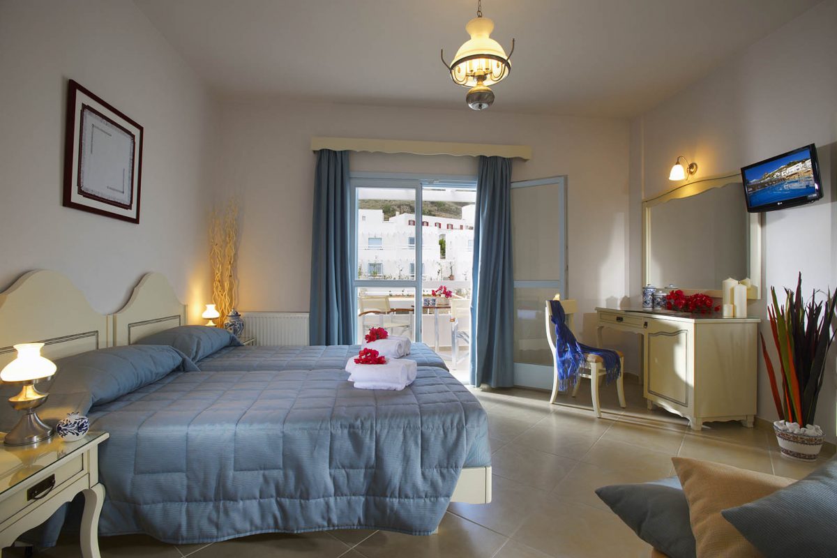 accommodation skyros - Perigiali hotel